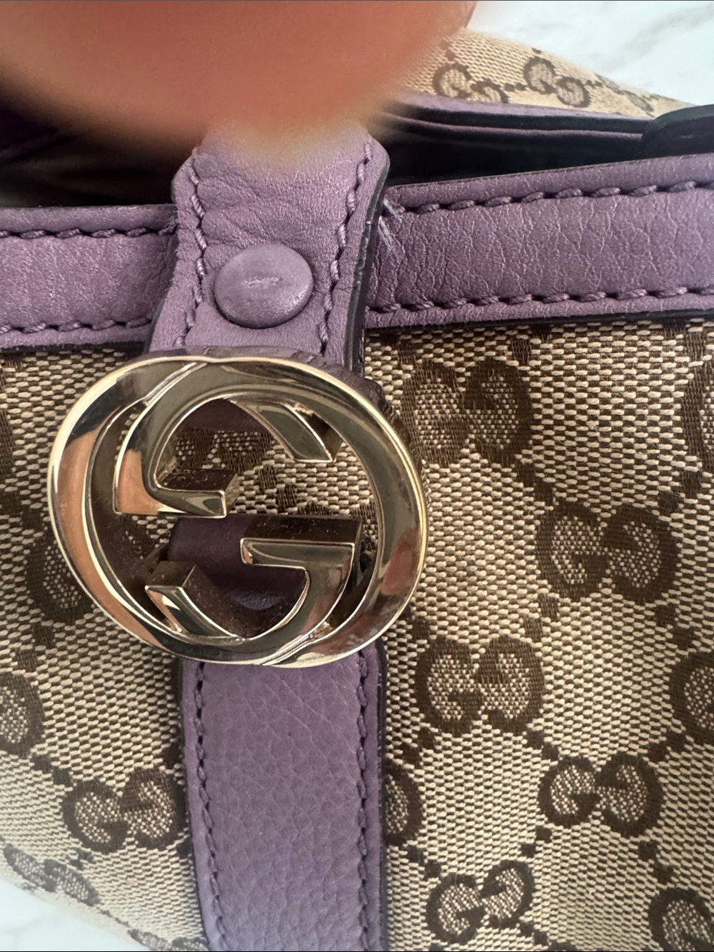 Gucci Beige GG Canvas Tote with Purple Trim and Gold Hardware - Picture 3 of 13